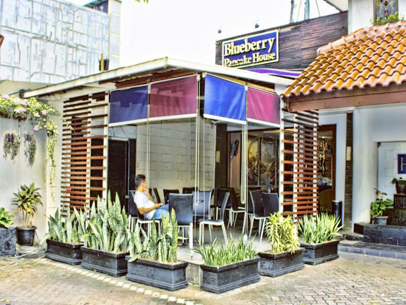 Cipta Hotel Wahid Hasyim Jakarta Exterior photo
